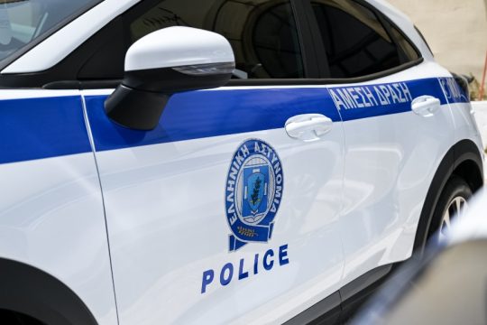 Τηλεφωνικές απάτες - μαμούθ: Σπείρα είχε «ξαφρίσει» 1,6 εκατ. ευρώ